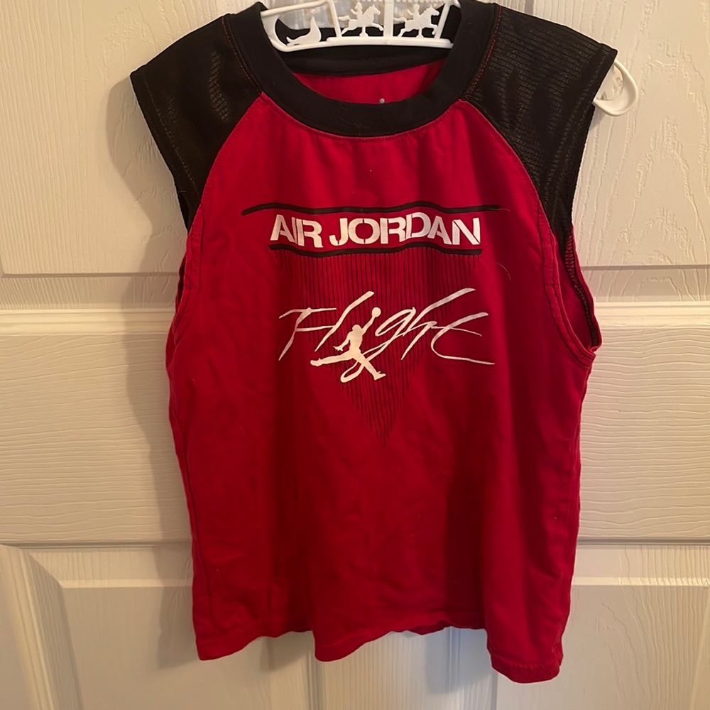 Air Jordan tank top sleeveless fight red black Basketball boys size 7 cotton